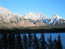 канадские скалистые горы: горные лыжи и не только